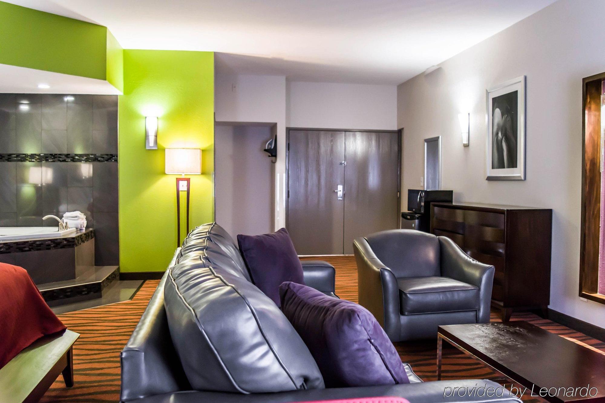 Quality Suites Fort Myers Airport I-75 Exteriör bild